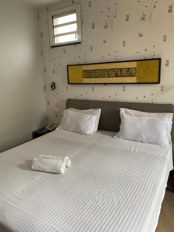 Sole Hotel Antananarivo Buitenkant foto