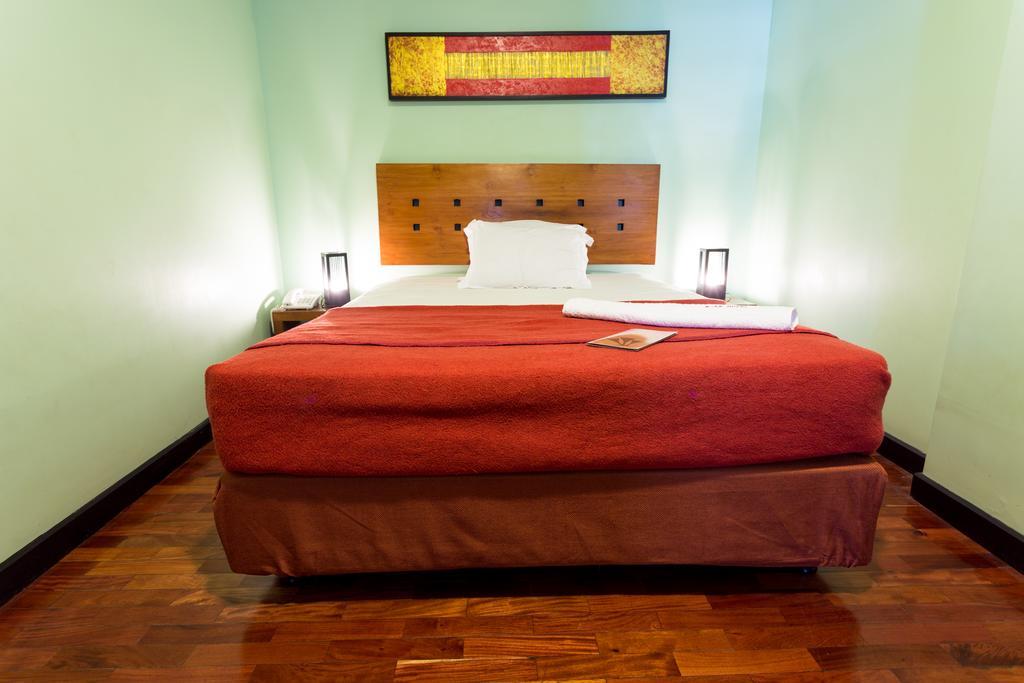 Sole Hotel Antananarivo Buitenkant foto