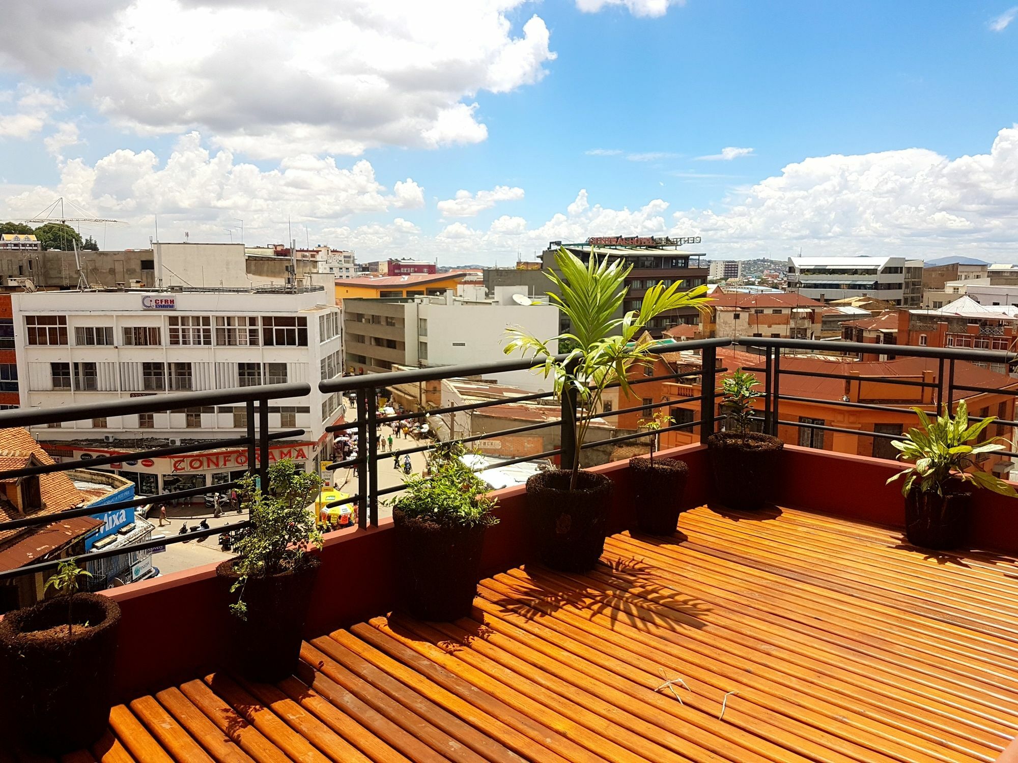 Sole Hotel Antananarivo Buitenkant foto
