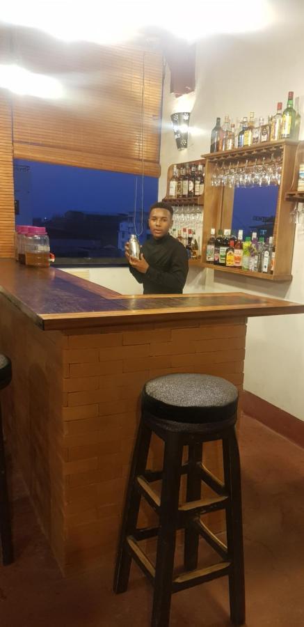 Sole Hotel Antananarivo Buitenkant foto